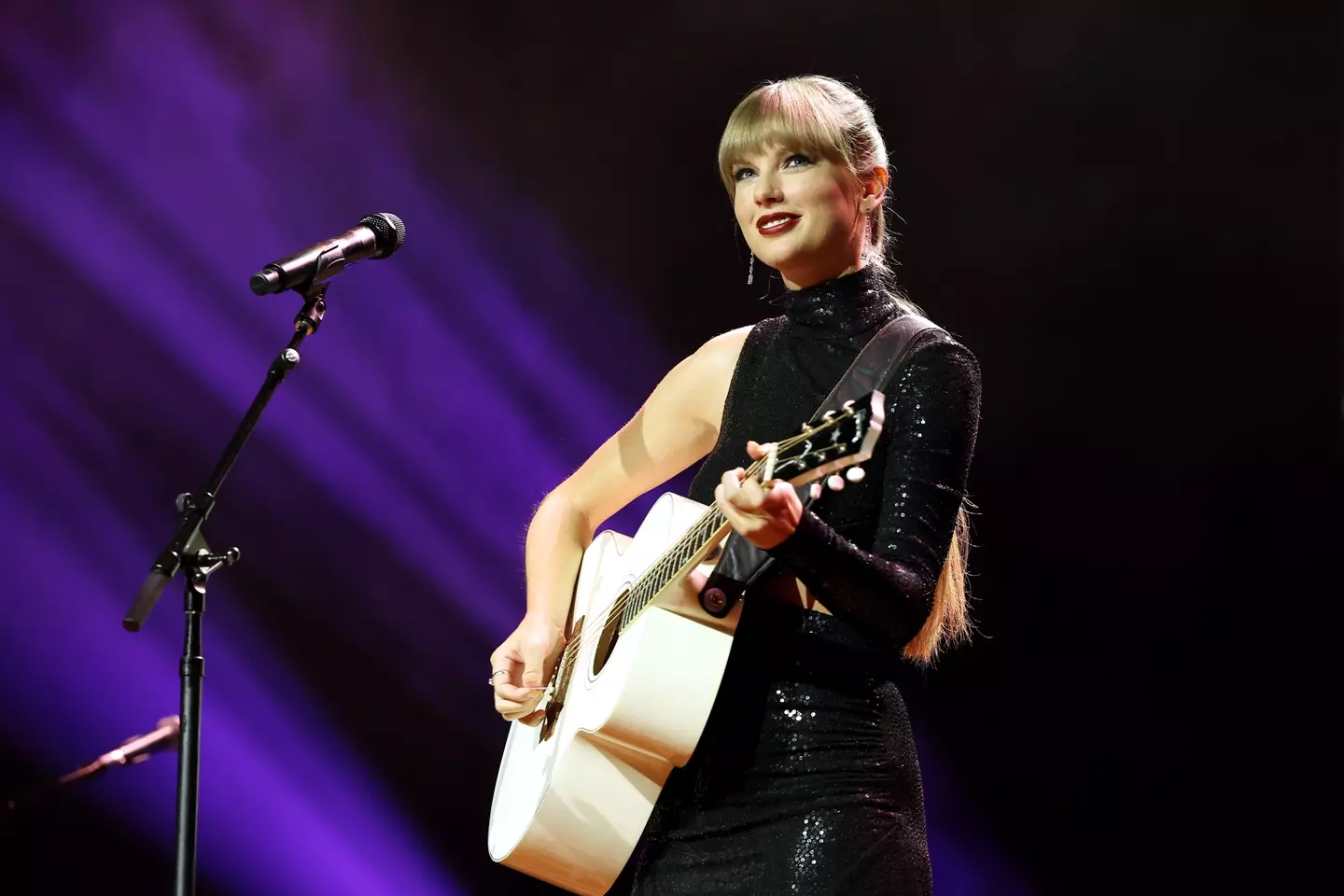 An actual Taylor Swift guitar for reference. (Terry Wyatt/Getty Images)