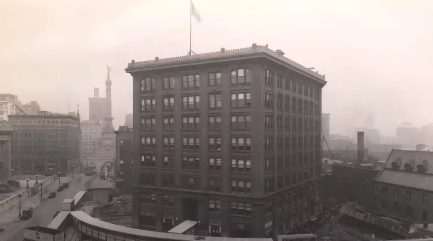 It's channeling the movie Up.