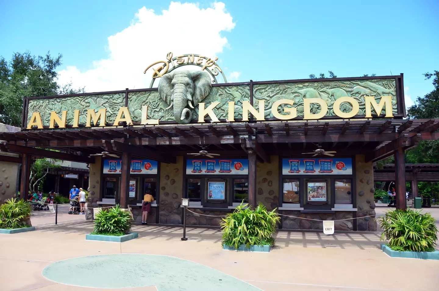 The fugitive was spotted at Disney's Animal Kingdom in Florida by an off-duty police officer.