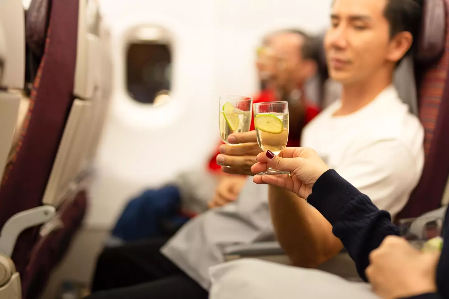 Experts say you should avoid drinking on planes.