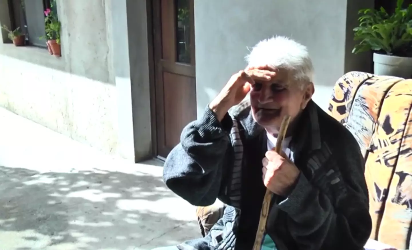 Vasile returned home after going missing for 30 years. (Stirile ETV)