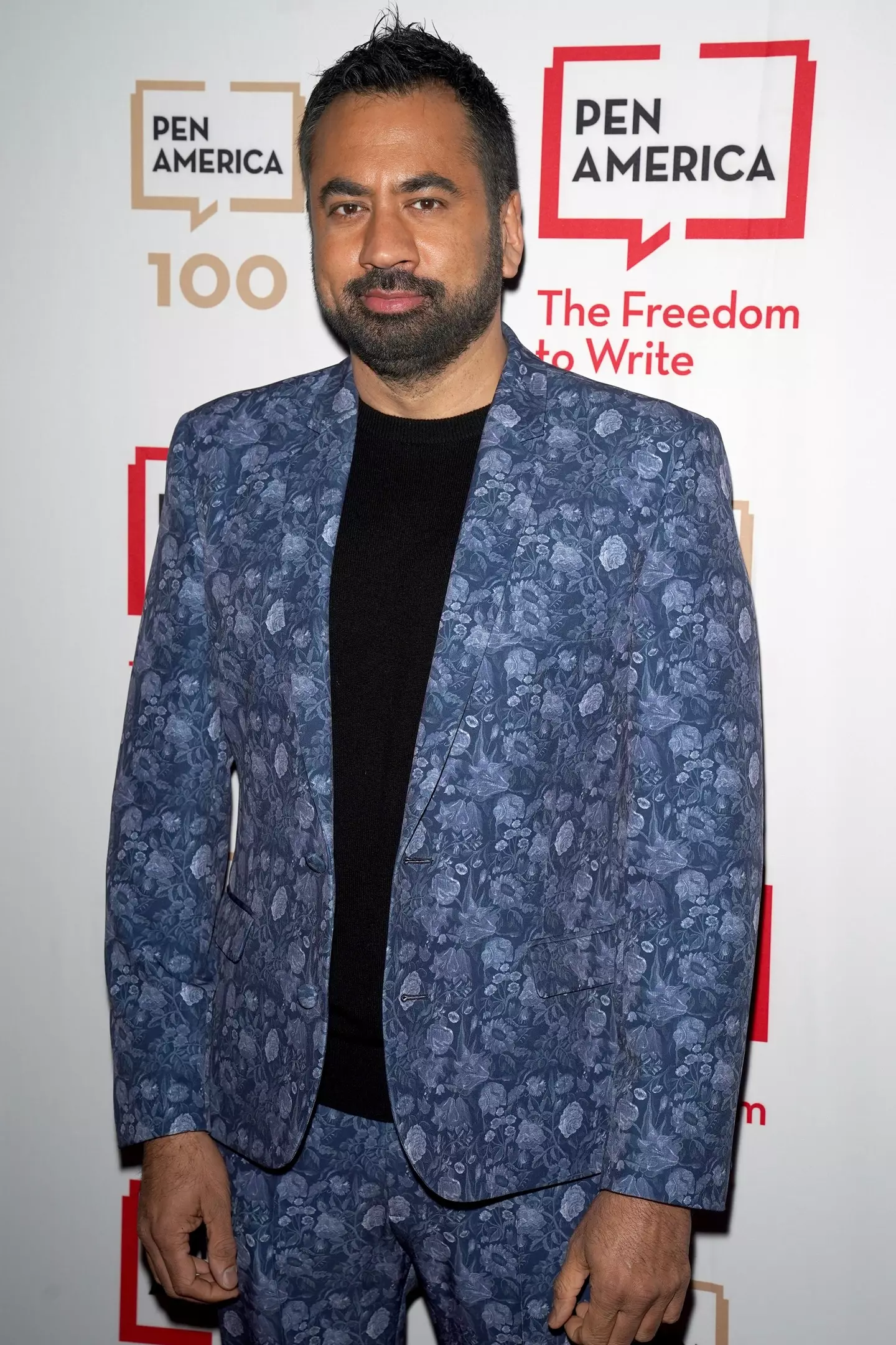 Kal Penn met with an awkward encounter with a gay producer.