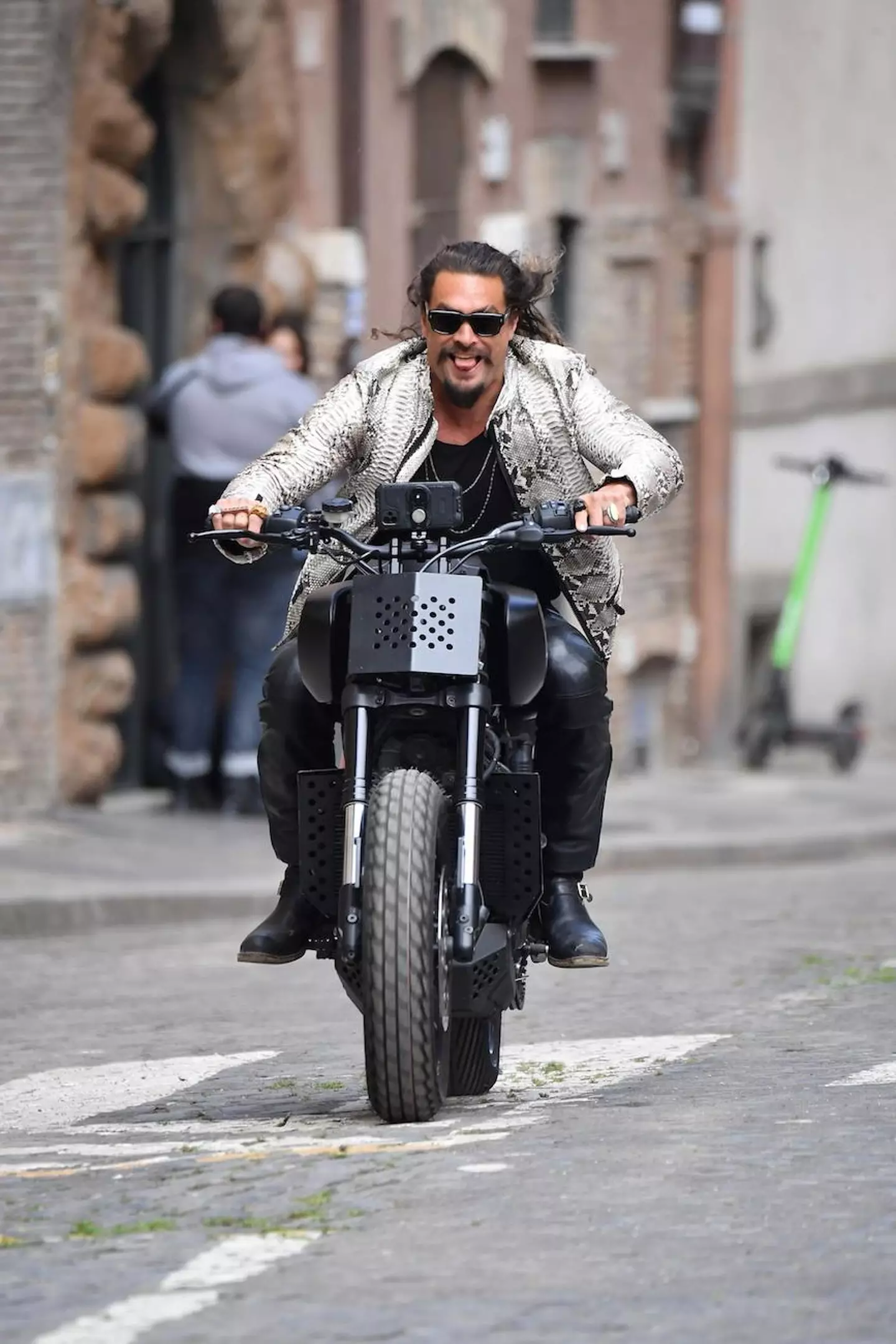 Jason Momoa was spotted on the set of Fast X.