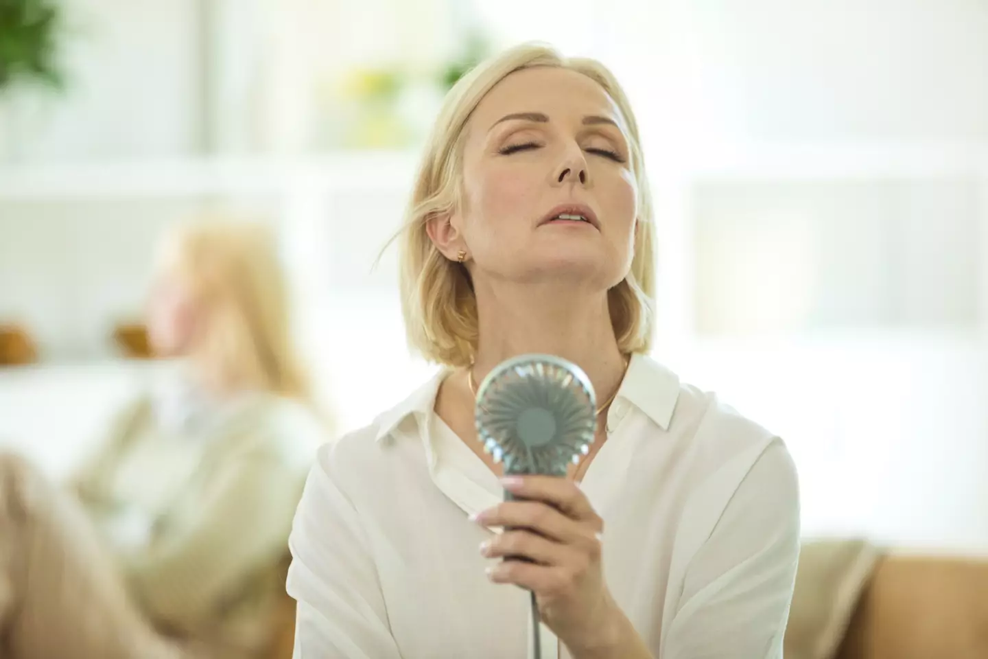 Women offered kind words to the woman in the video steaming from her head(Getty Stock Image)