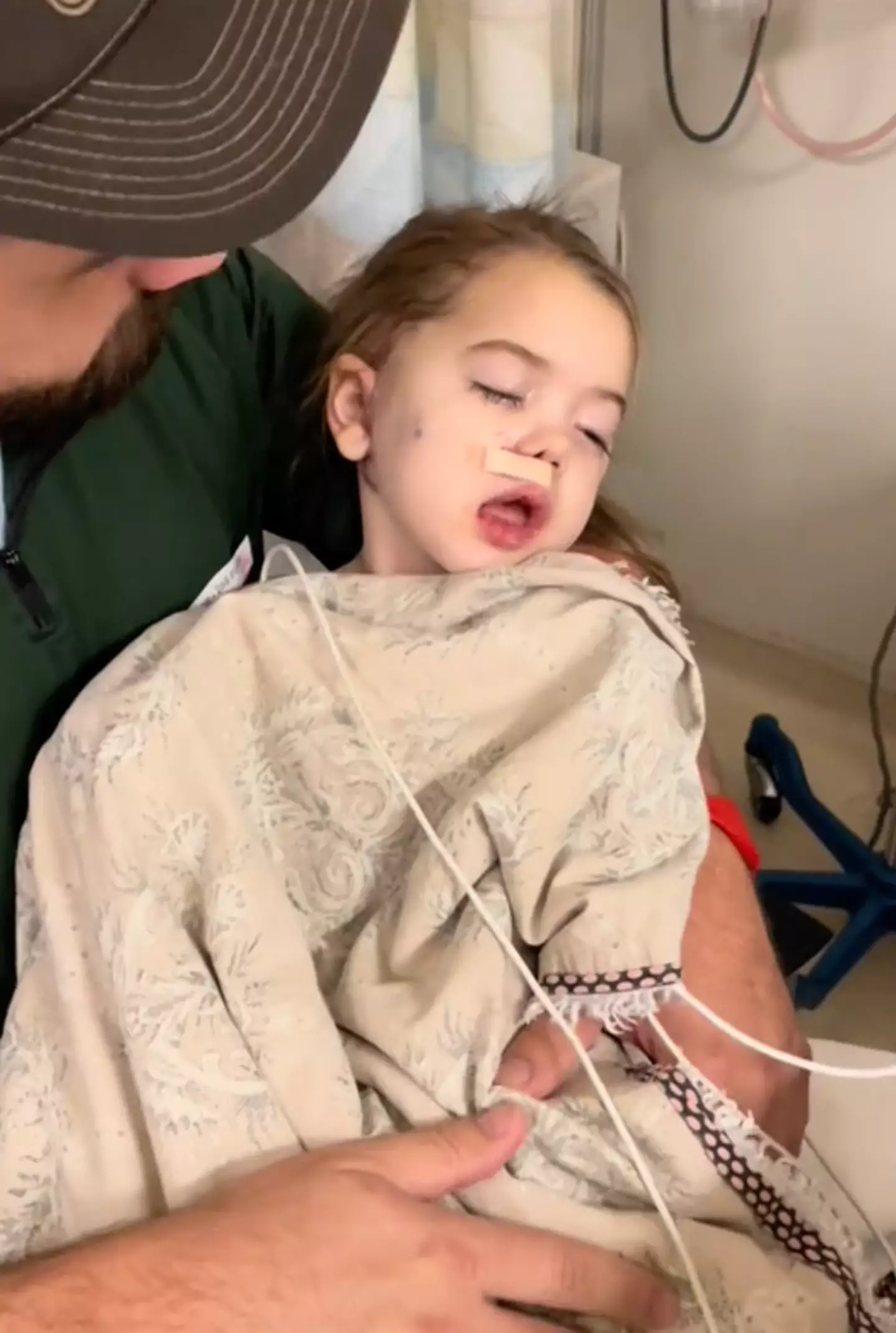 The toddler ended up needing emergency surgery (@ocatherine02/TikTok)