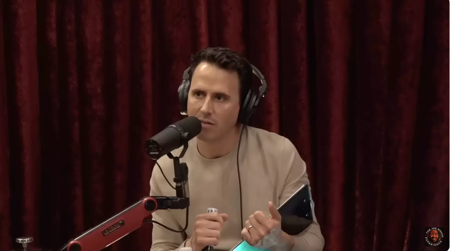 Oz Pearlman placed third on 2015's America's Got Talent (Joe Rogan Experience/YouTube)