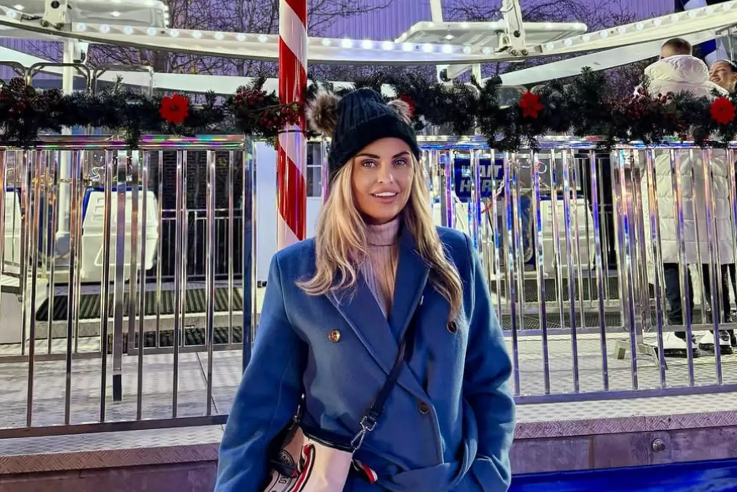 Nothing says the 'season of giving' like charging your family for Christmas dinner (Instagram/@officialcarlabelucci)