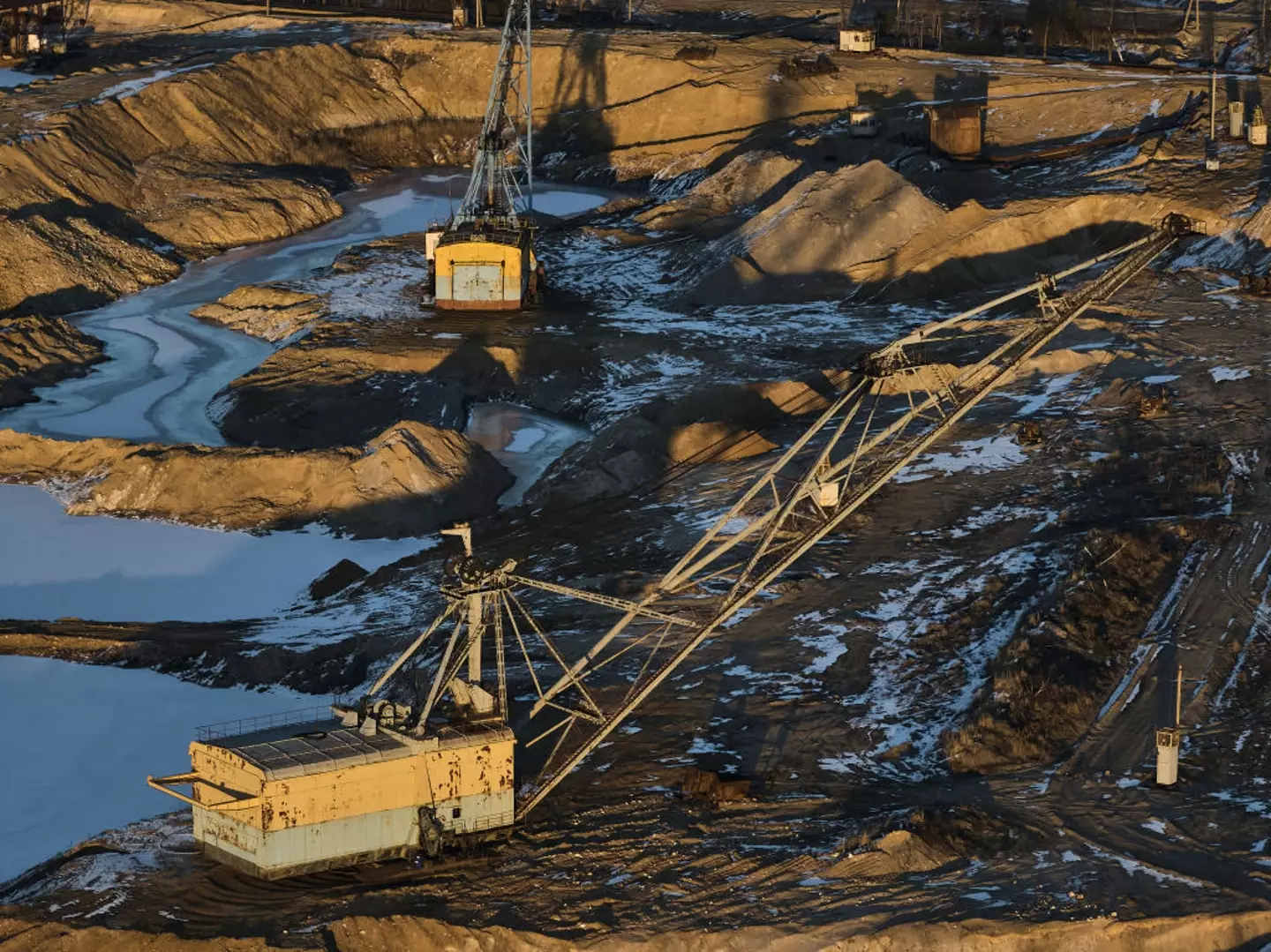 Ukraine has billions of dollars worth of critical raw minerals (Kostiantyn Liberov/Libkos/Getty Images)