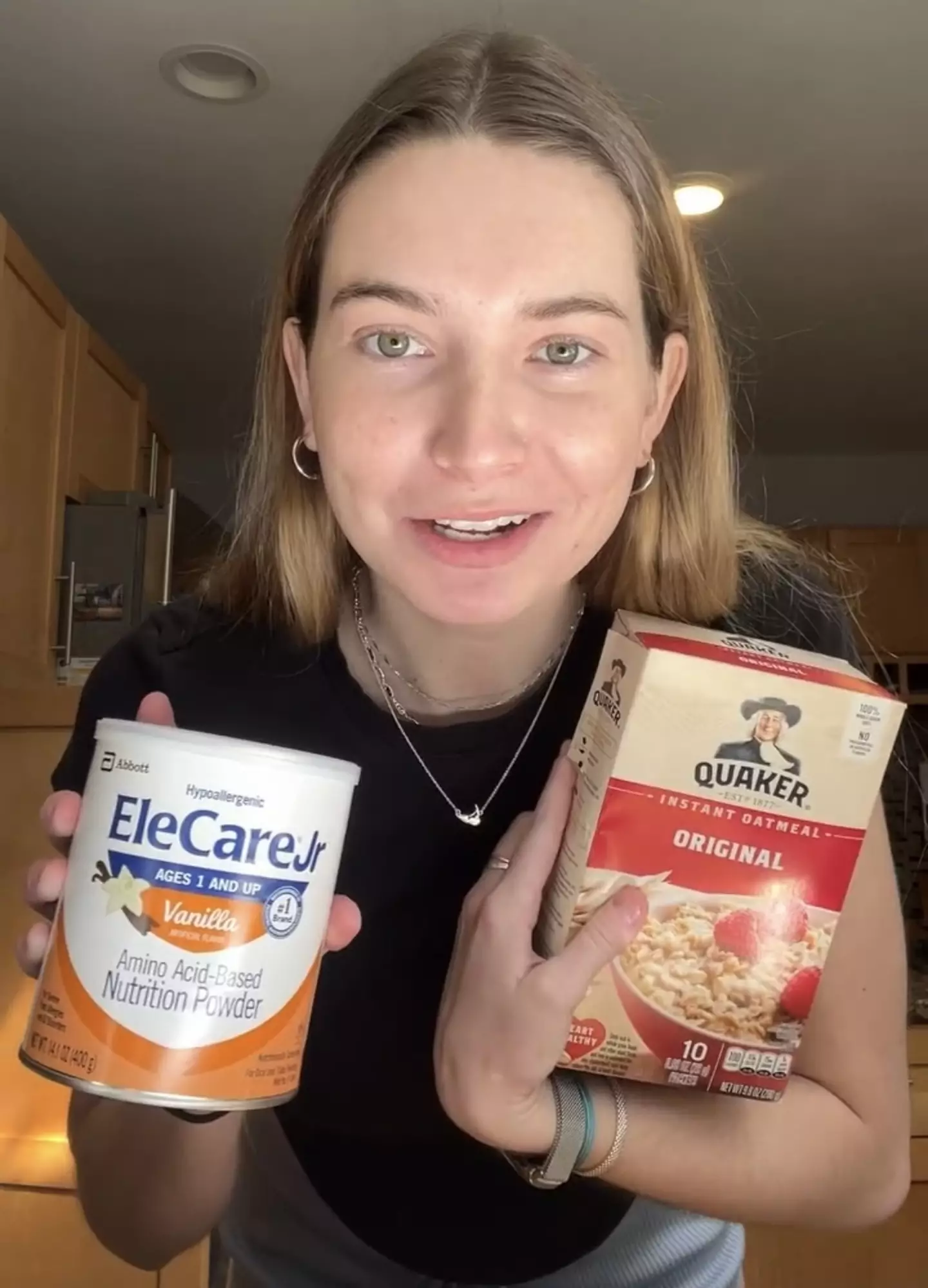 Caroline Cray Quinn souffre d'allergies alimentaires extrêmes, ce qui signifie qu'elle ne peut manger que de l'avoine hypoallergénique (Jam Press)