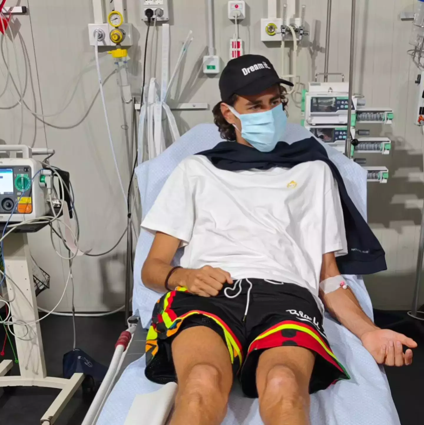 Tamberi shared this photo of him in hospital (Instagram / gianmarcotamberi)