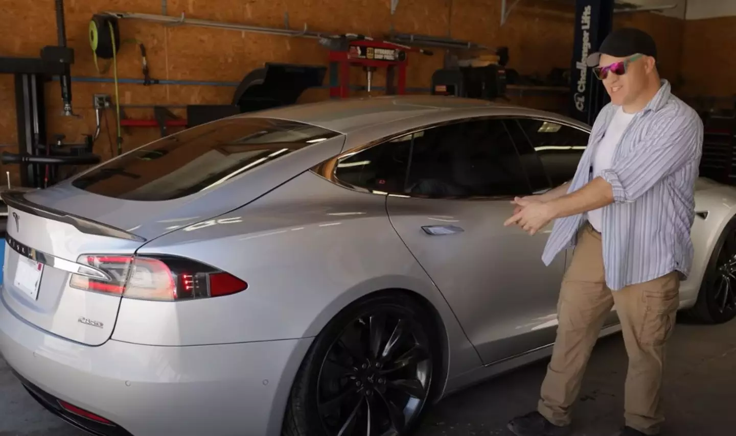 The YouTuber put his Tesla tow theory to the test (YouTube/Warped)