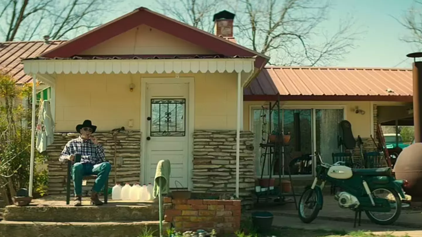 Hundreds of locals from Stephenville reported seeing the mystery object.