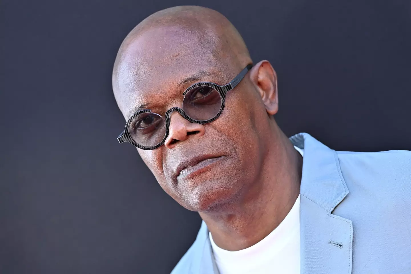 Samuel L. Jackson reckons billionaires should pay their taxes.