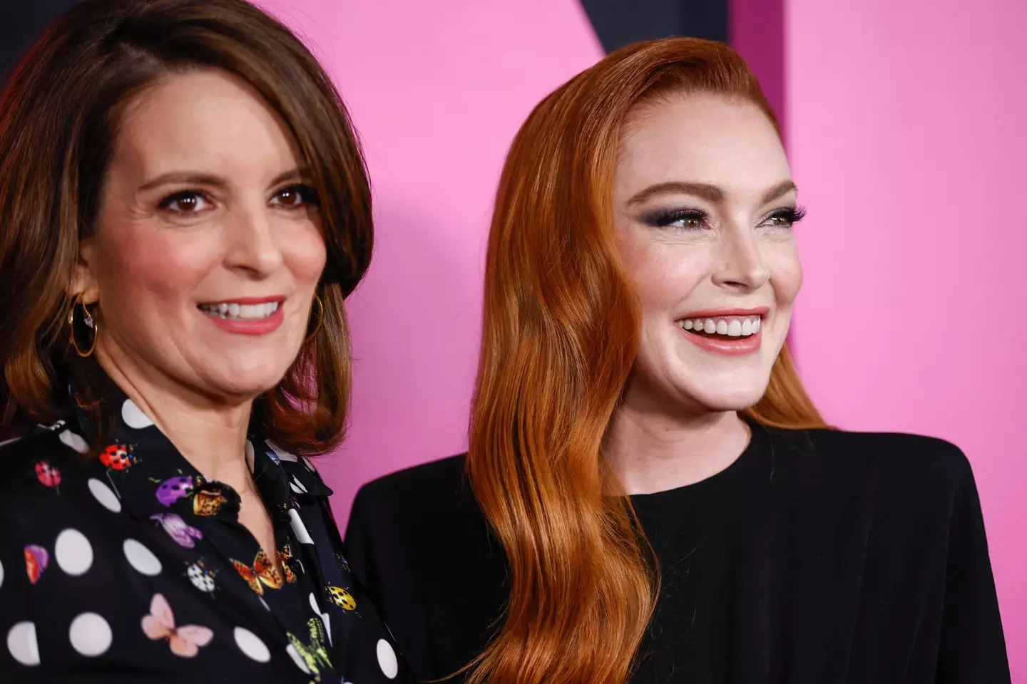Lindsay Lohan and Tina Fey at the premiere of Mean Girls.