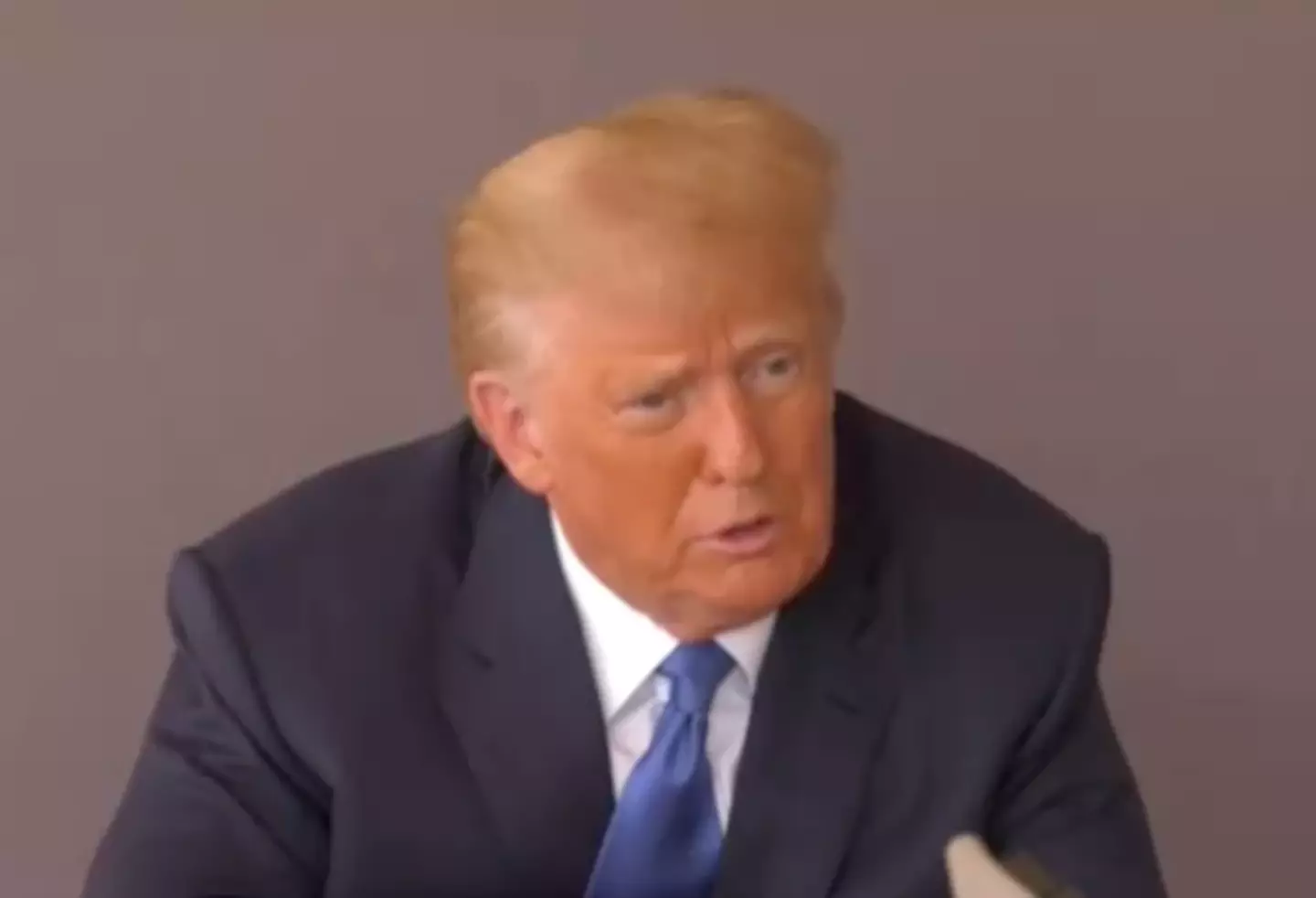 Trump didn't recognize Carroll in the photo.