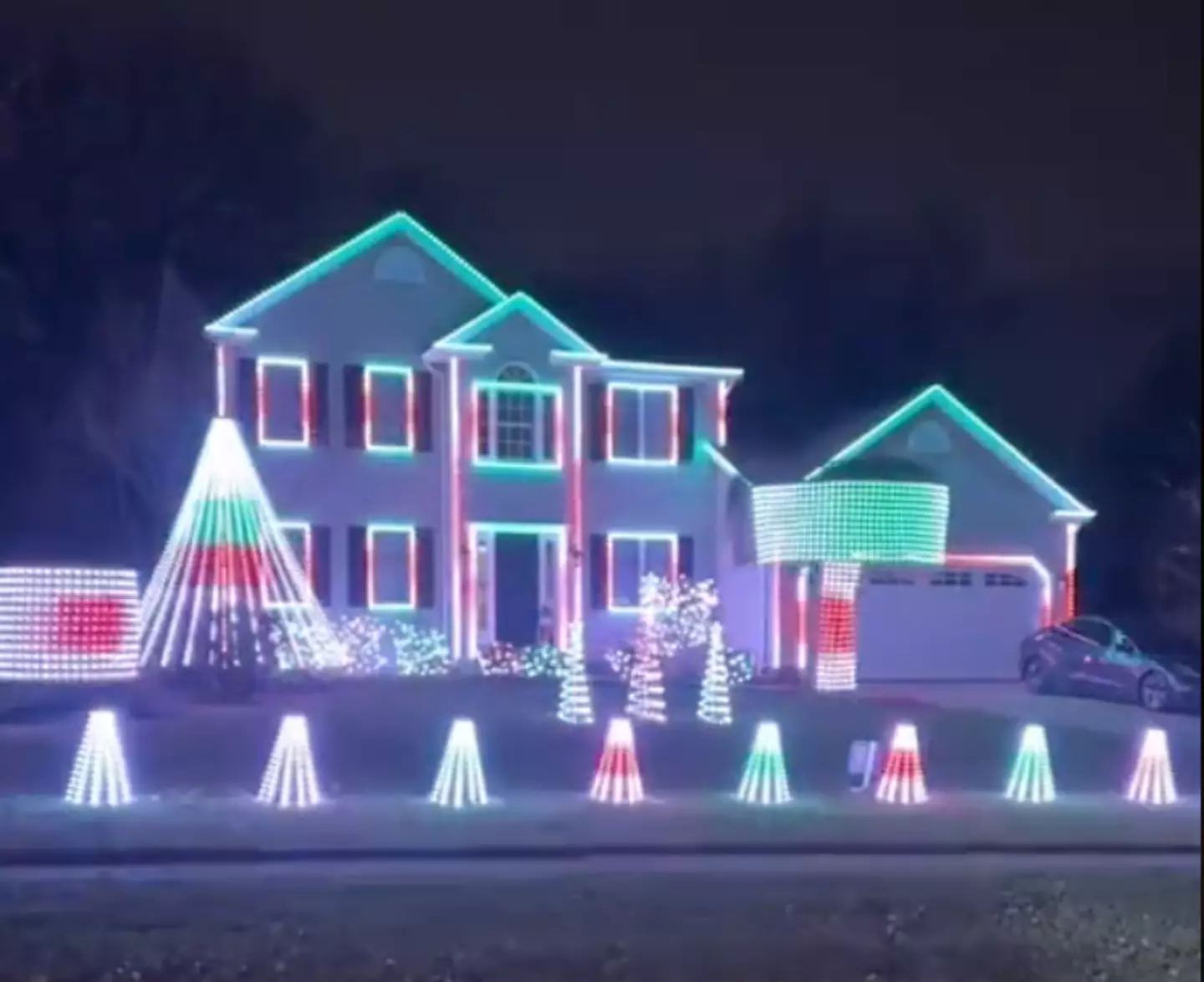 One video on TikTok went viral as it showed just how impressive a Christmas display can be.