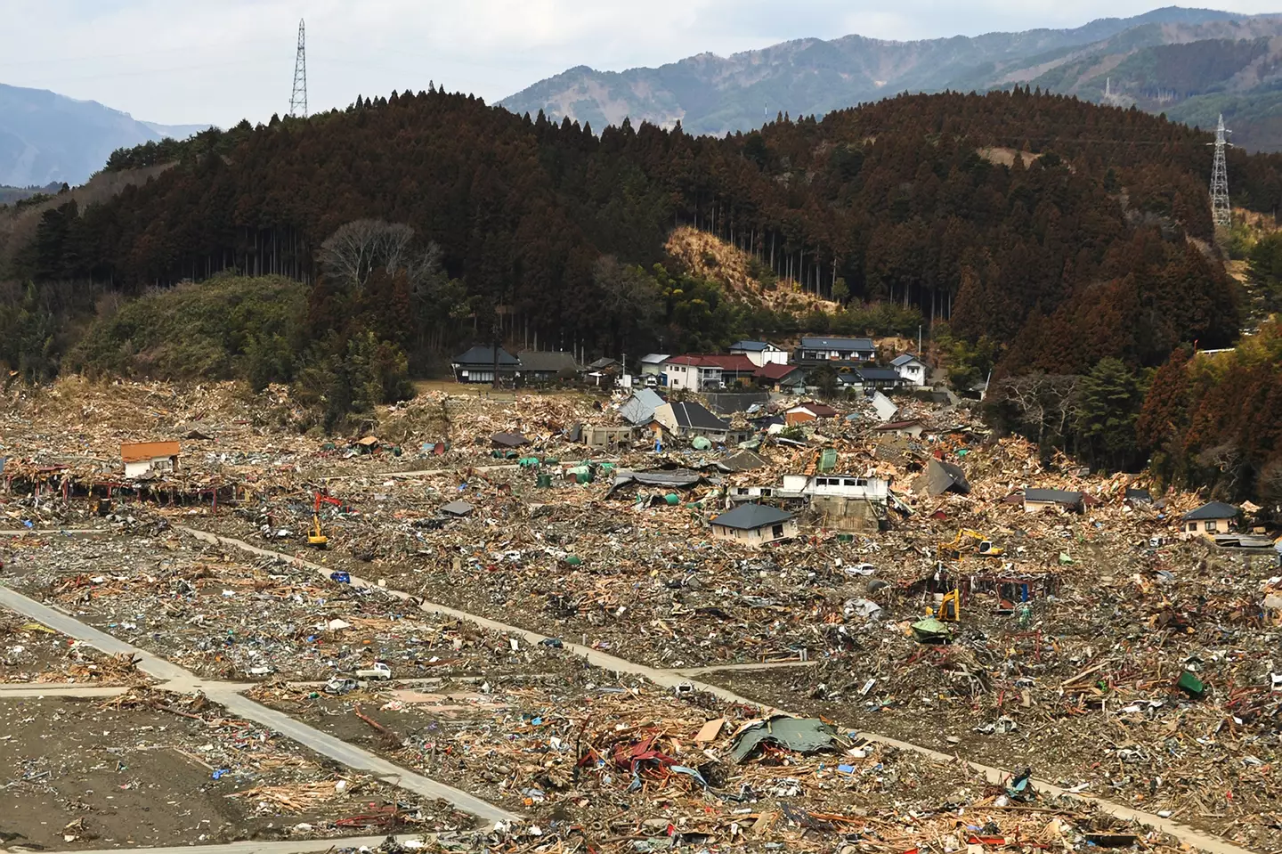 Tsunami damage in Japan (Alamy)