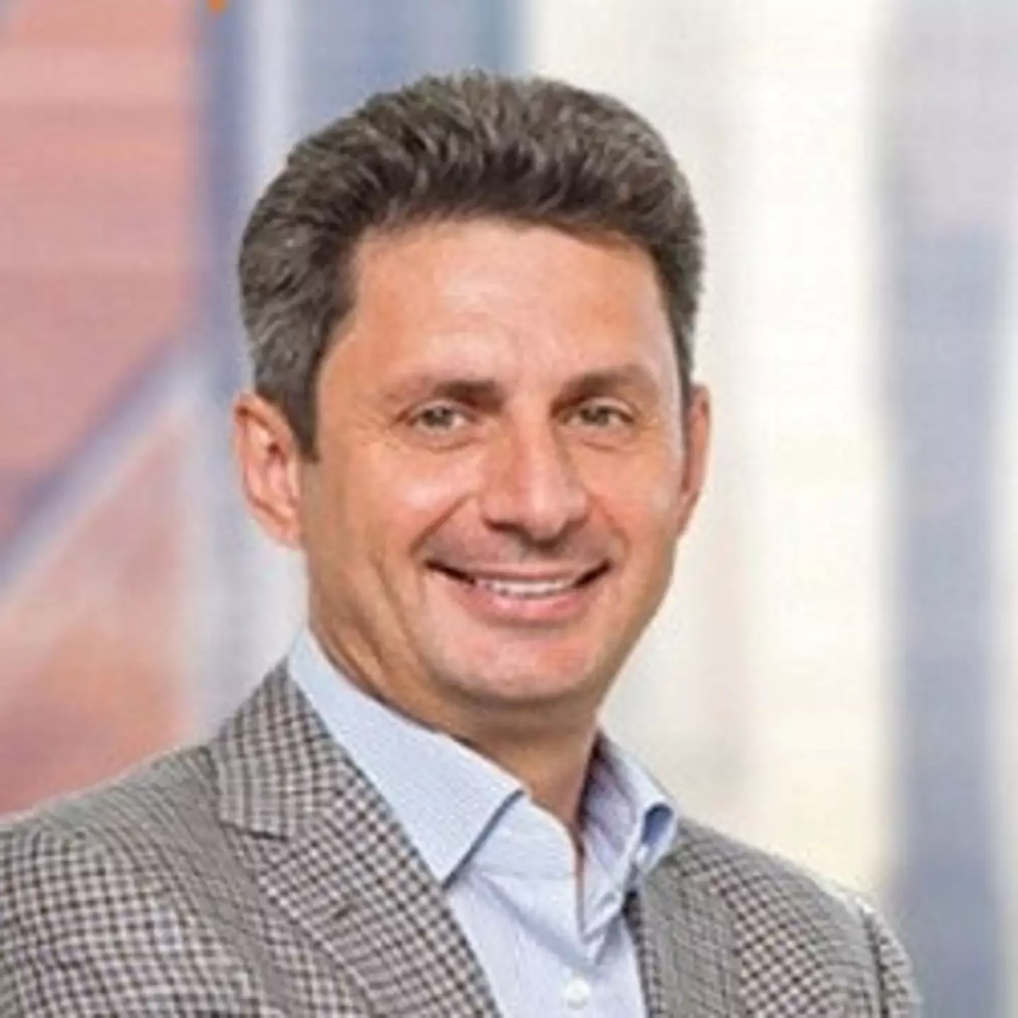 Vyacheslav Taran died in a helicopter crash.