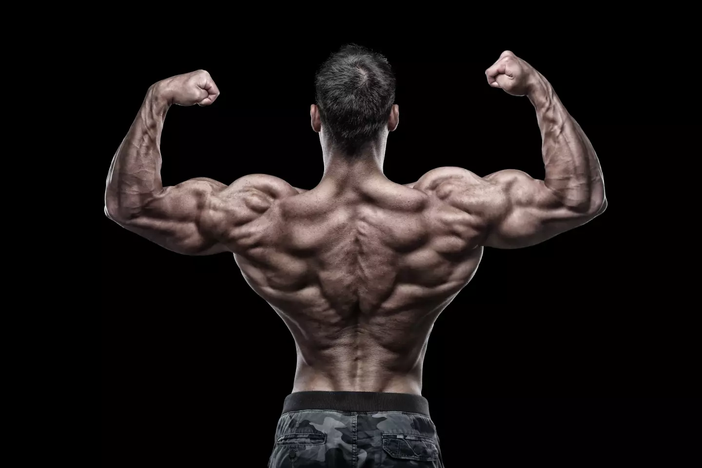 Having large muscle mass doesn't necessarily mean strength.