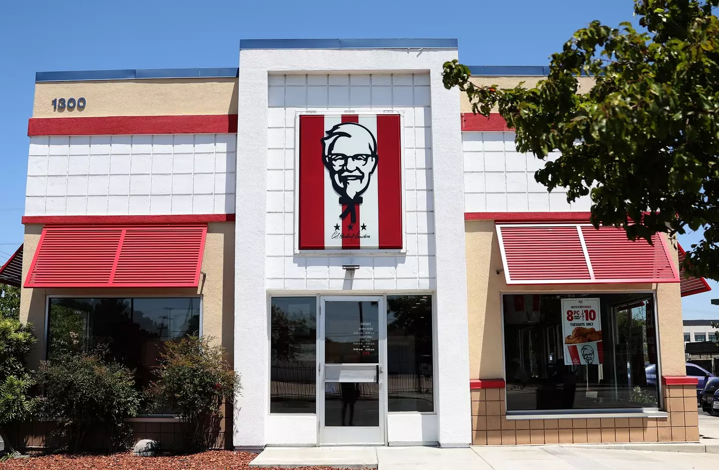 KFC attracts millions of customers with its chicken. (Justin Sullivan/Getty Images)