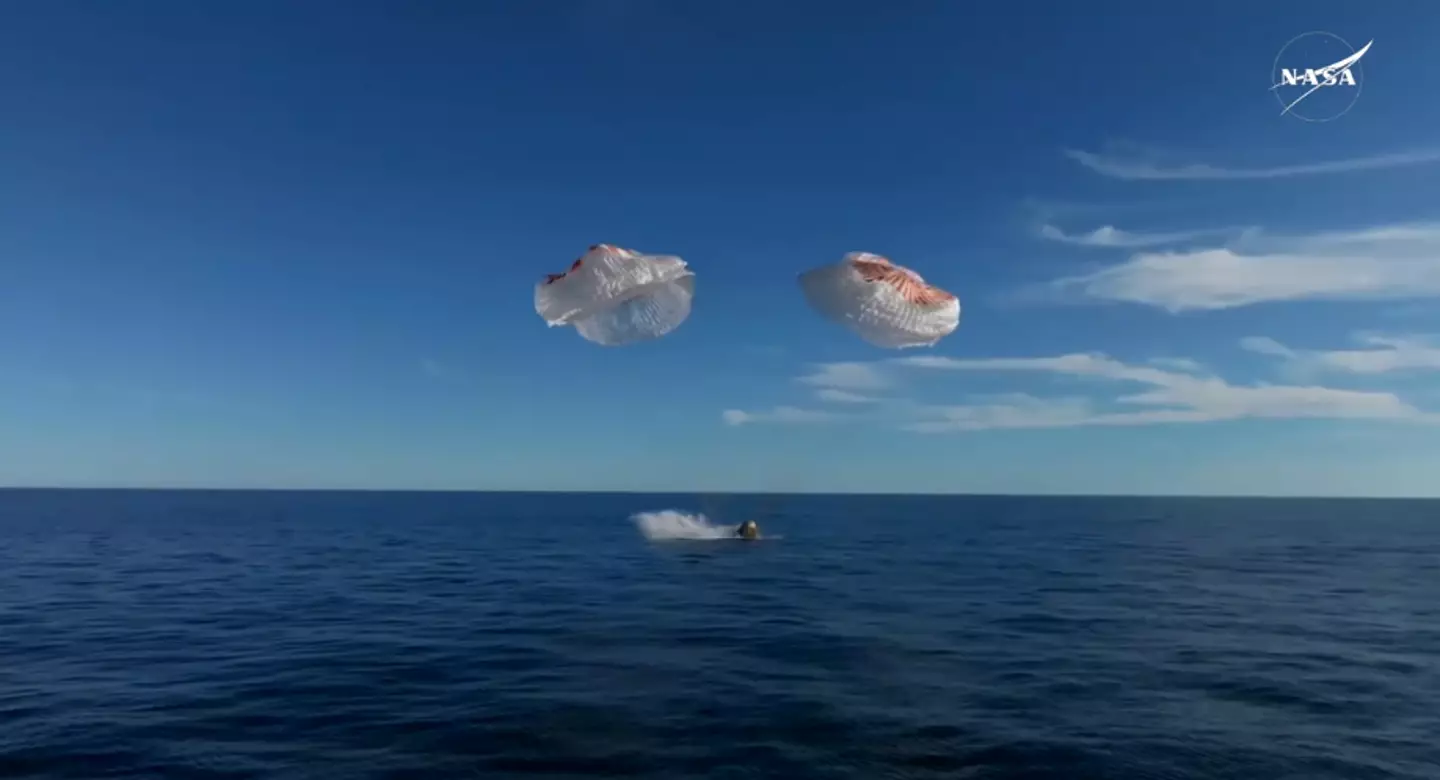 The splash landing as it happened (NASA)