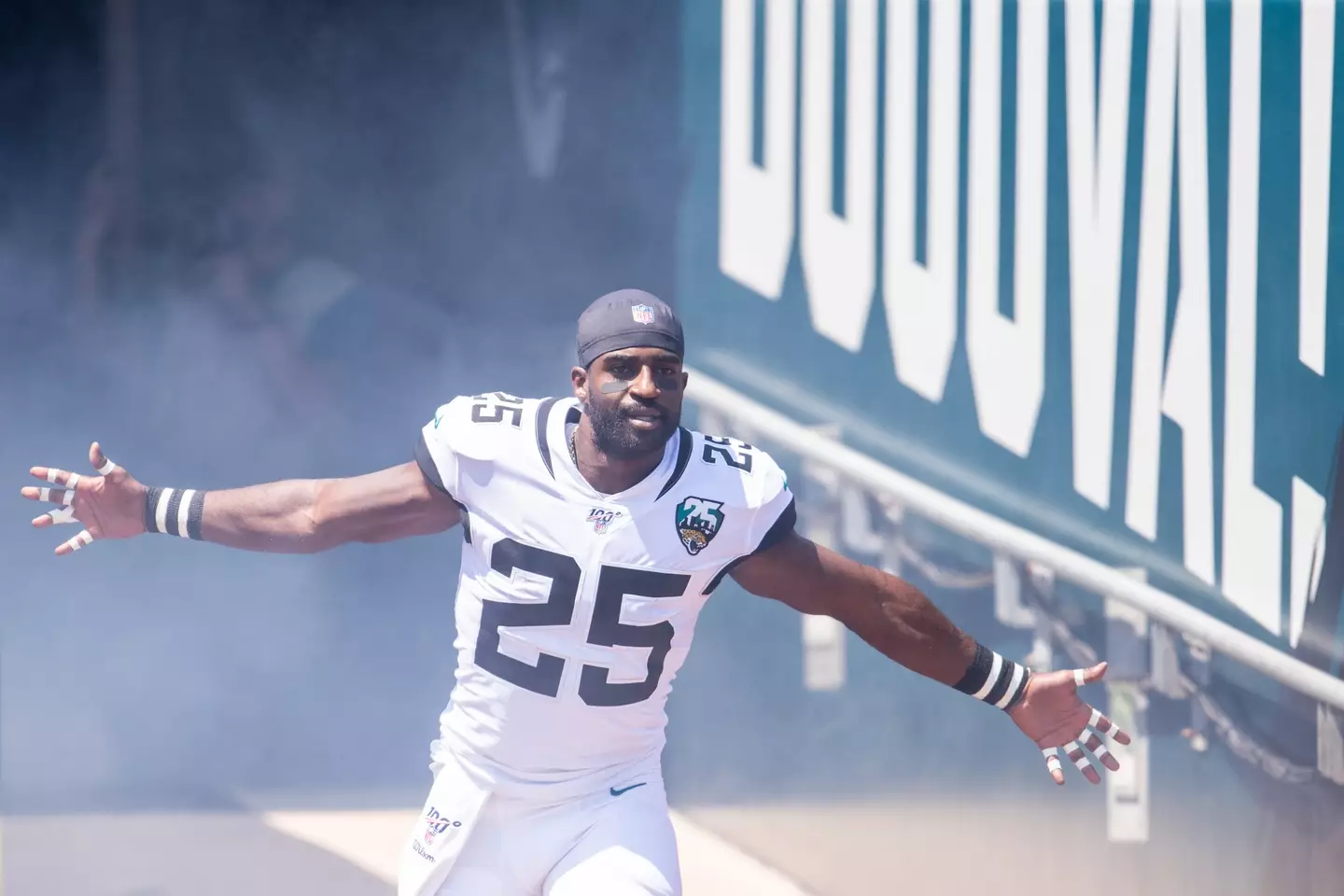 Former NFL cornerback DJ Hayden has passed away.