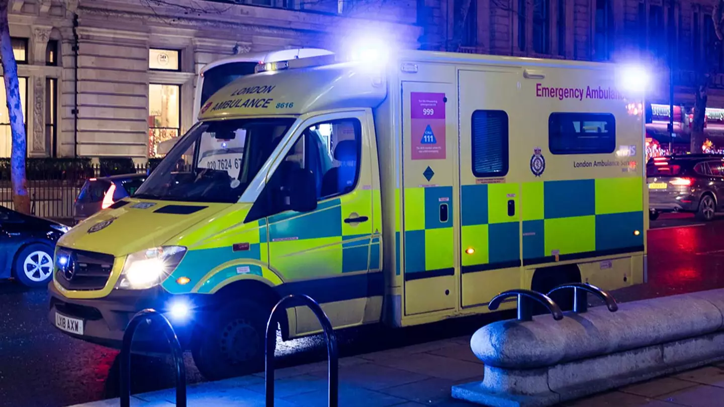 Mom and teen daughter tragically found dead inside home after waiting four months for ambulance