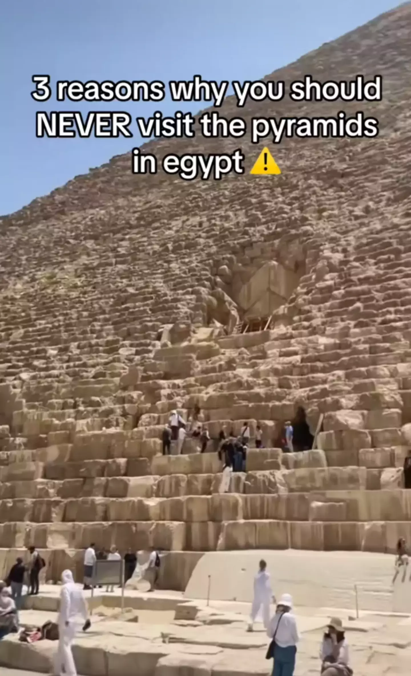 One tourist spoke about their experience of the pyramids.