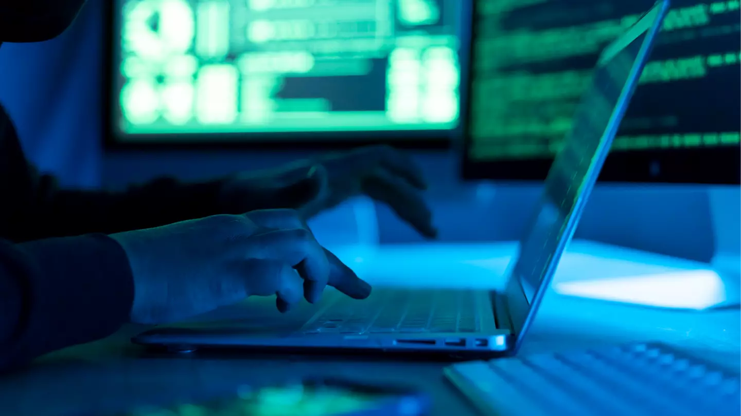 Police warn of terrifying one-step scam that allows a hacker into your phone within seconds