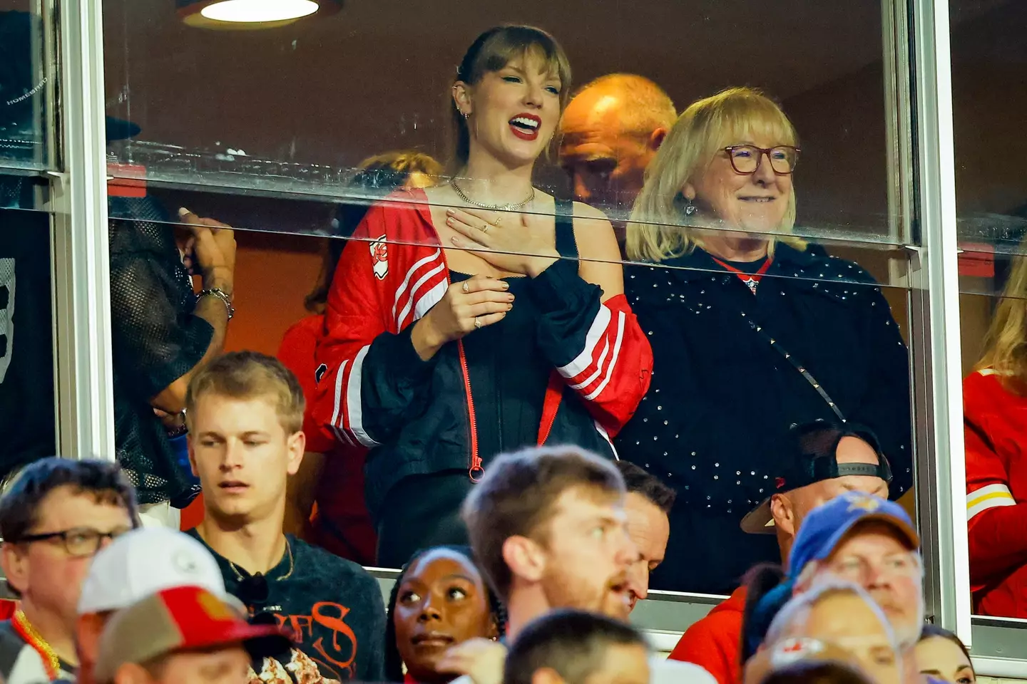 Swift seen with Travis' mom Donna.