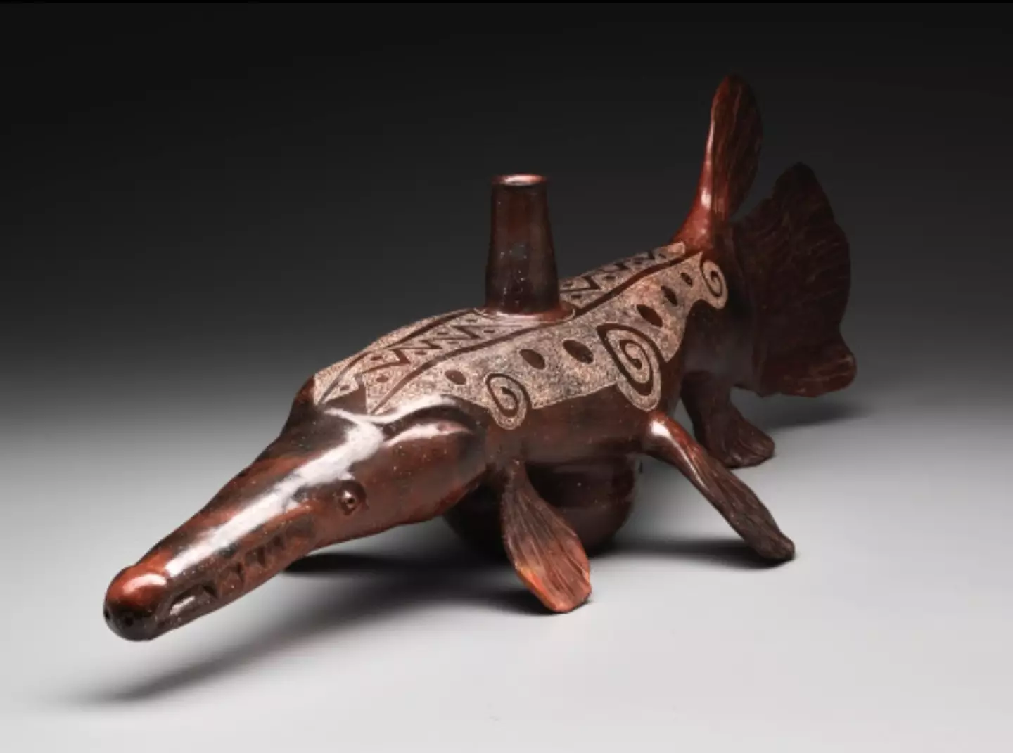 A contemporary Native American effigy bottle worth about $10,000