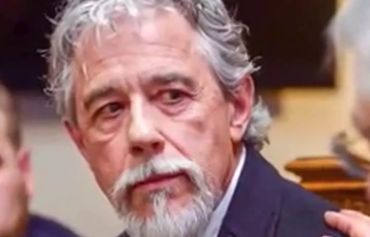 Terry Sanderson claims that Paltrow skied into him while she was looking at her children.