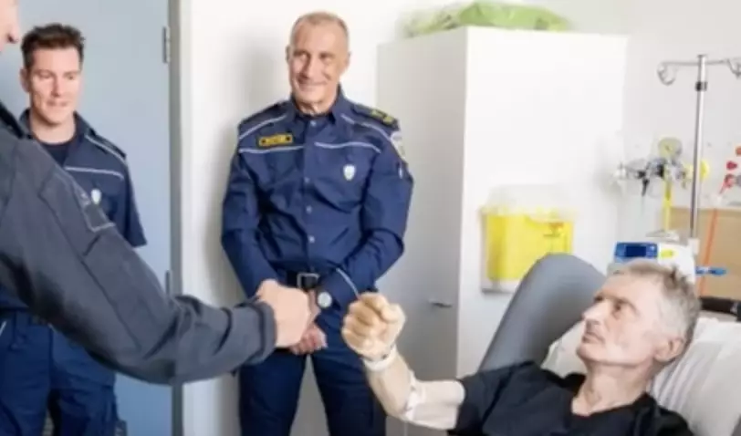 Rescuers had to communicate with a language barrier (ABC News)