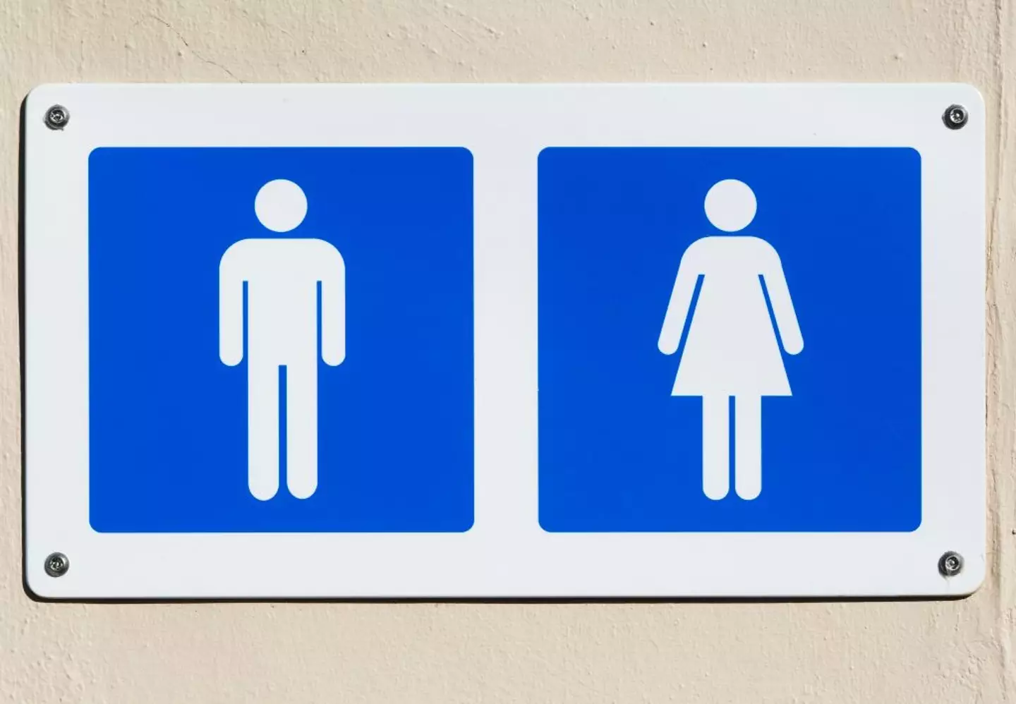 People often prefer to wait until they get home rather than using public bathrooms (Geography Photos/Universal Images Group via Getty Images)