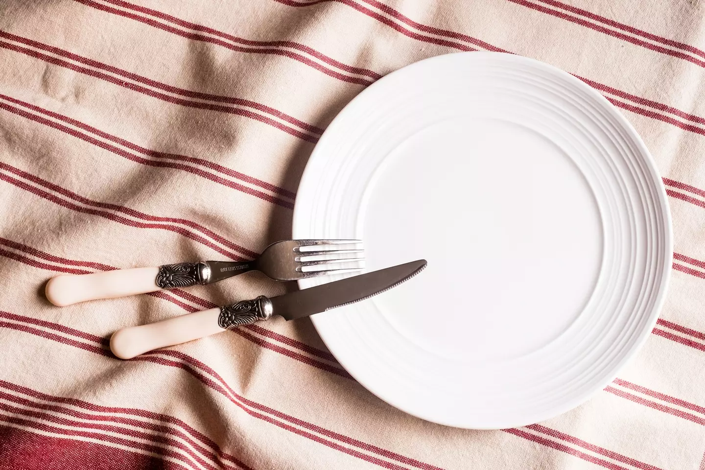 Experts have issued a warning over dry fasting (Getty Stock Photo)
