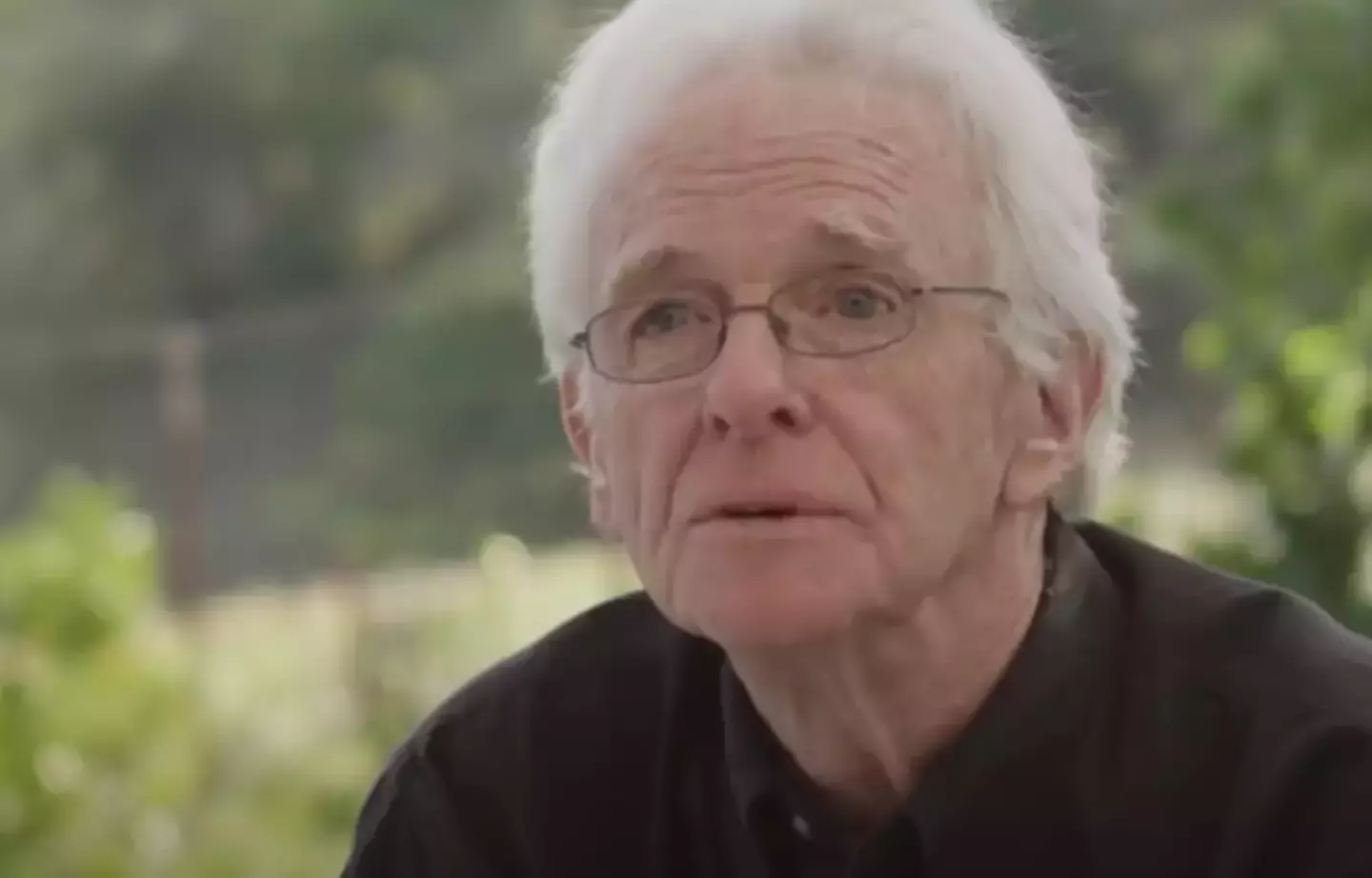 Chuck O'Rear's photograph is widely considered to be the world's 'most viewed photo ever' (YouTube/Shoot the Rabbit)