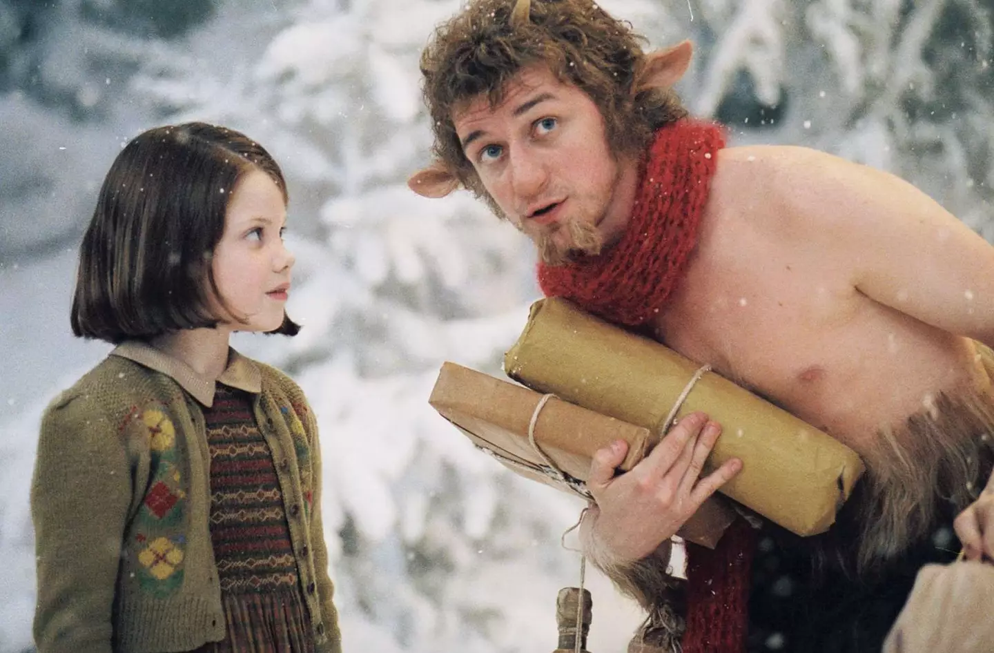 Lucy and Mr Tumnus in  The Chronicles of Narnia: The Lion, the Witch and the Wardrobe.