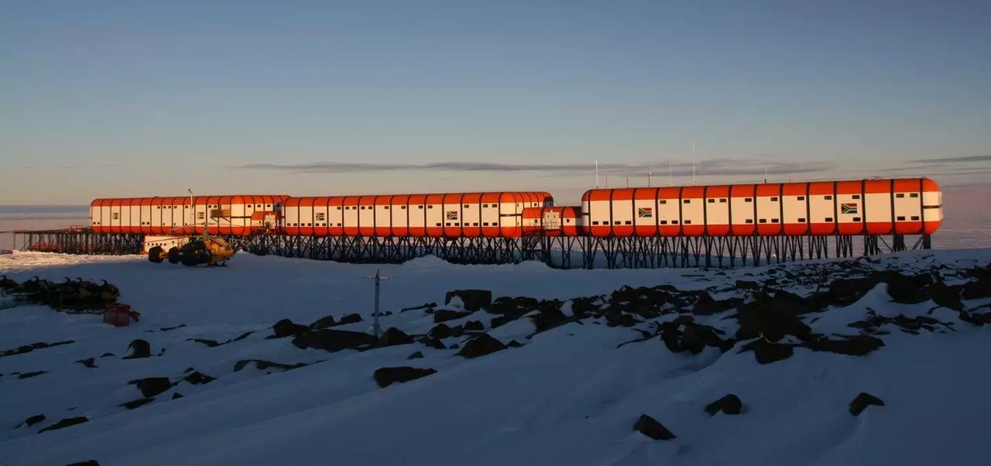 The base in Vesleskarvet, Queen Maud Land, Antarctica (blogs.sun.ac.za)