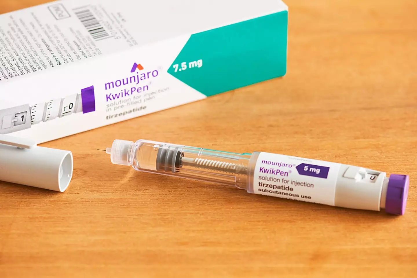 An injector pen typically holds around four doses, but users are finding a way to extract a fifth 'free' one (Peter Dazeley via Getty Images)