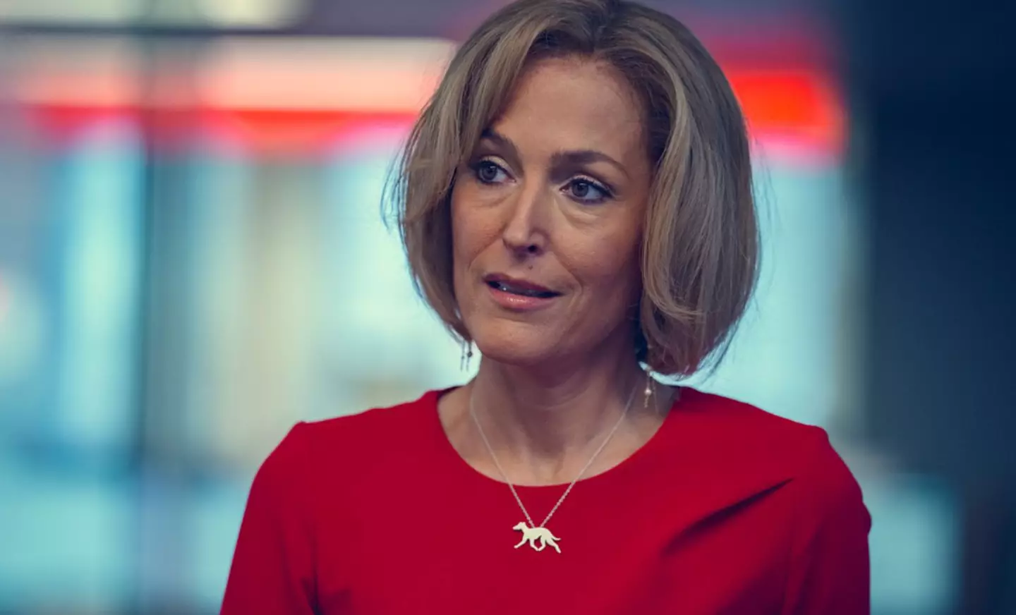 Anderson plays Emily Maitlis in Scoop. (Netflix)