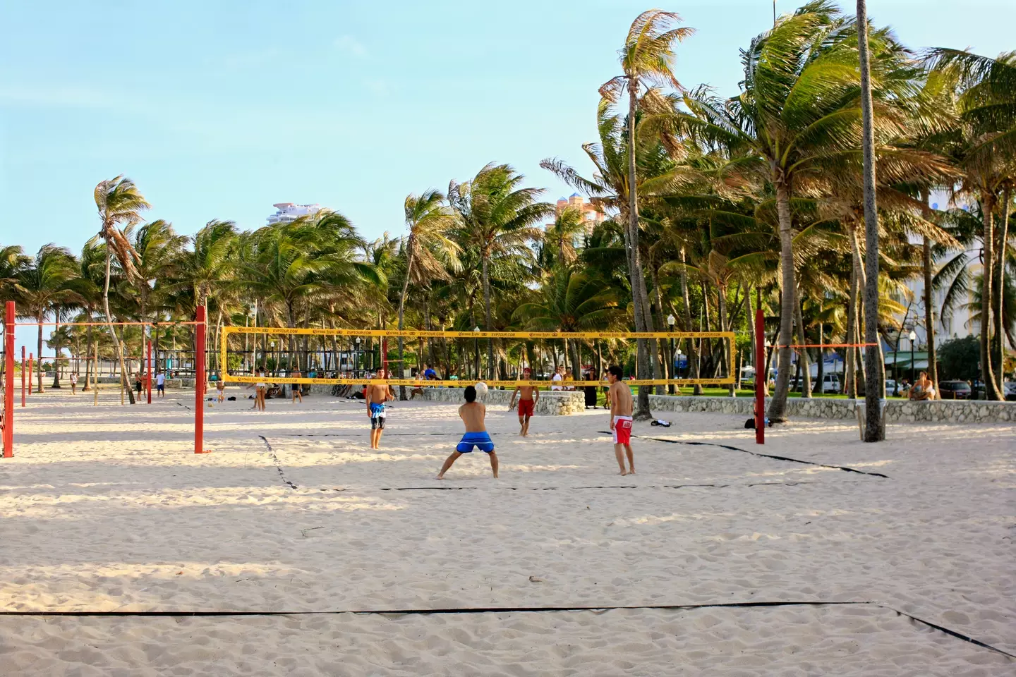 Offer places Miami in the third spot for the top three worst cities to live in the US.