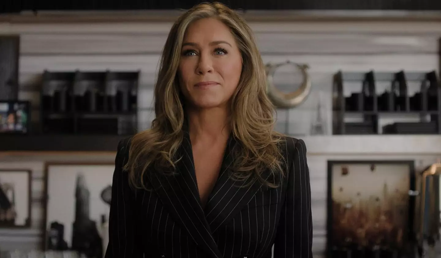 Jennifer Aniston plays Alex Levy on The Morning Show (Apple TV+)