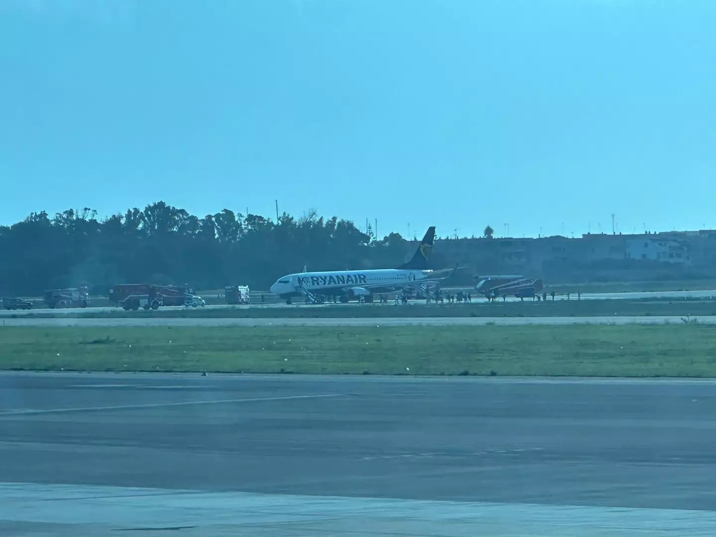 The Ryanair flight ran into issues before even leaving its departure airport (Twitter/ @fl360aero)