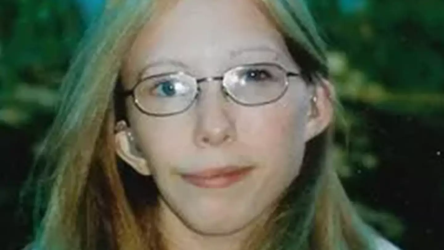 Woman wrote chilling last message before her mummified remains were found in her apartment
