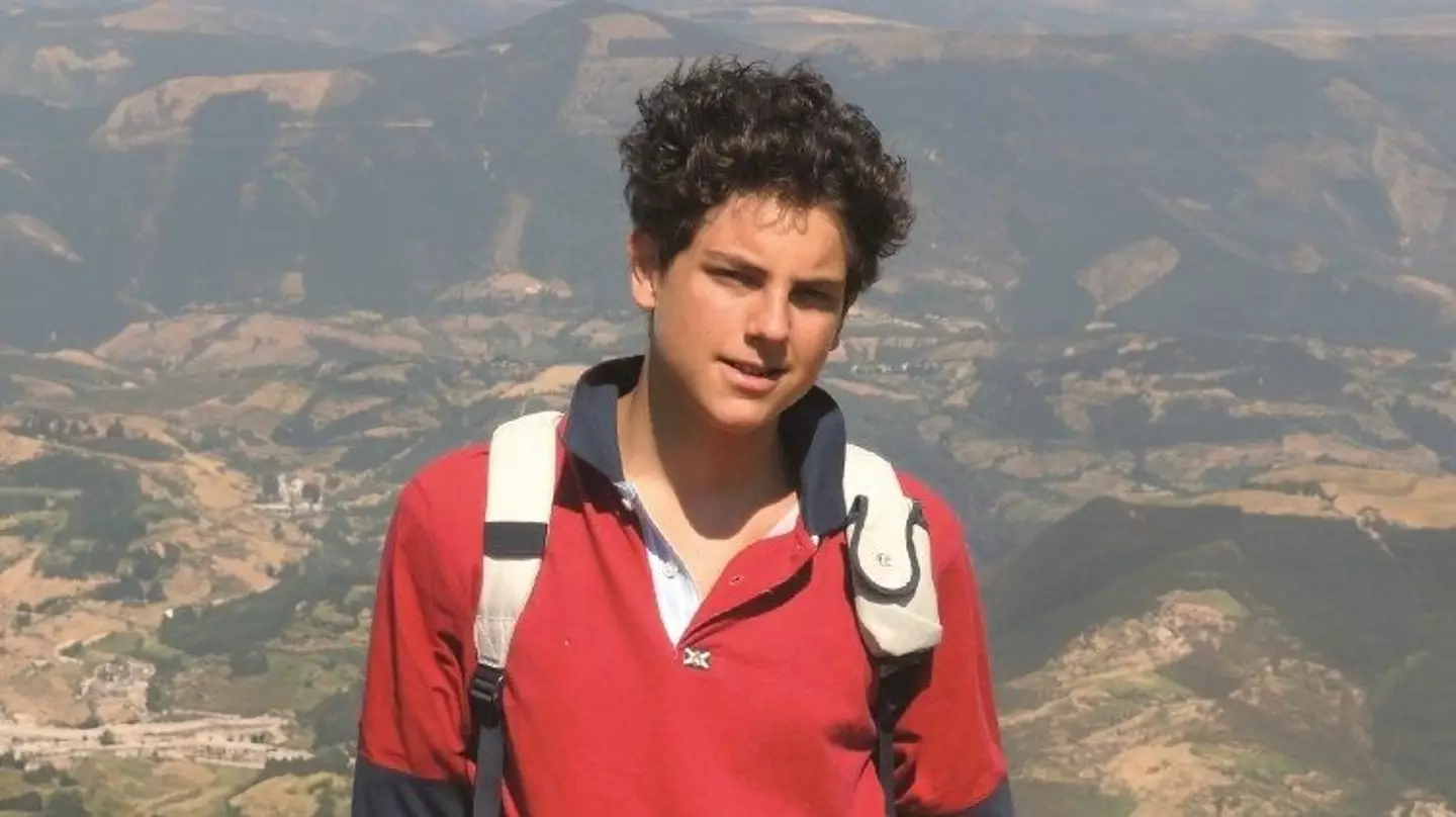 Teenage boy will become first Millennial saint after performing two 'unexplainable miracles'