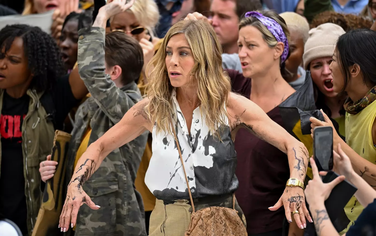 Jennifer Aniston had fake oil thrown over her on set of The Morning Show (James Devaney/GC Images)