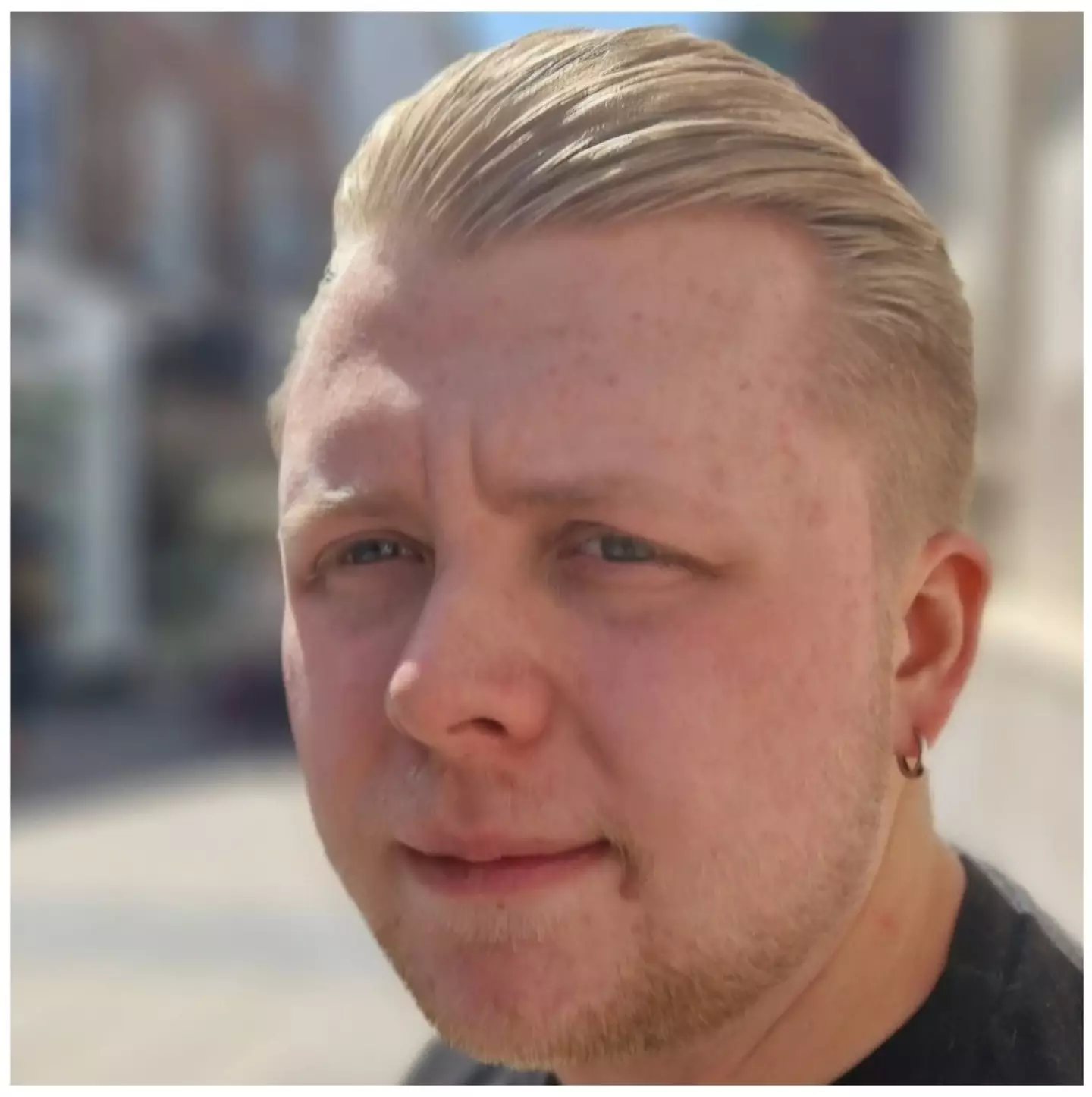 Andre Yarham was diagnosed with frontotemporal dementia (andreyarham.muchloved.com)