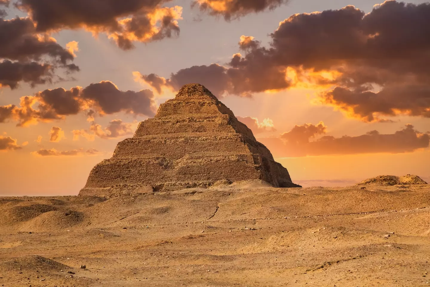 Experts think that the Egyptians could have had help in building the pyramids. (Getty Stock Photo)