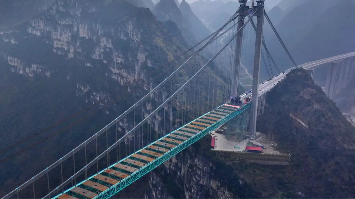 World's highest bridge that cost $282,000,000 and sits 2050 feet above sea level has everyone saying the same thing