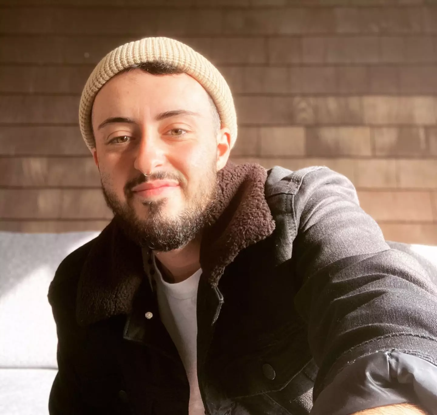 Alia had transitioned to male but is now de-transitioning.